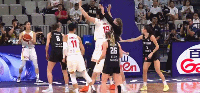 百家乐官网-中国女篮12人轮换全部得分：全队贡献39篮板&amp;amp;31助攻