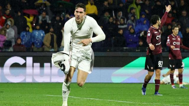 1704681367138070739.jpg 为小弟出头+绝杀致胜 弗拉霍维奇变身“重型坦克”