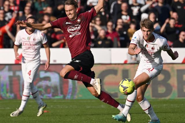 百家乐官方-梦幻开局+惊魂一刻 AC米兰险些为挥霍付出代价